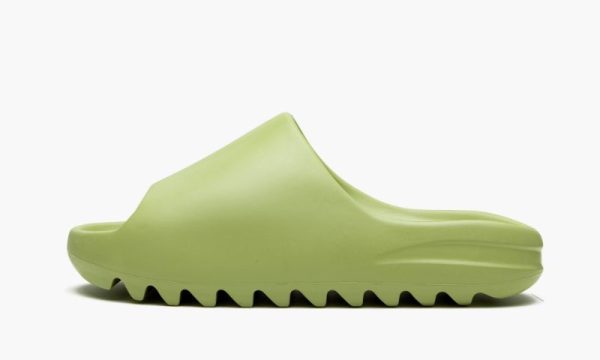 adidas-yeezy-slide-resin_15083385_27544560_800 adidas-yeezy-slide-resin_15083385_27544560_800