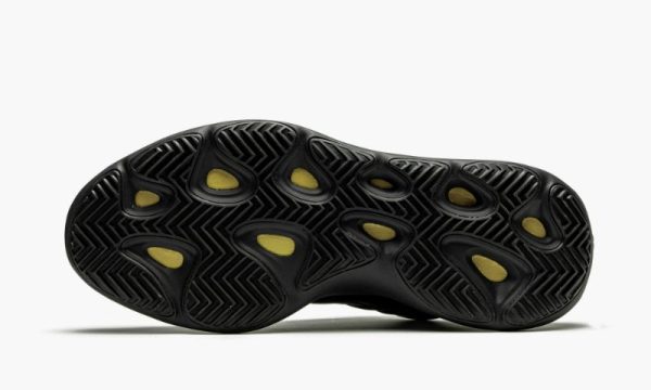 adidas-yeezy-yeezy-700-v3-alvah_15379026_27544262_800 adidas-yeezy-yeezy-700-v3-alvah_15379026_27544262_800