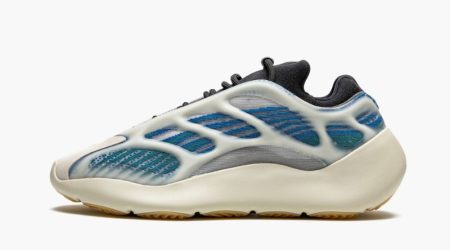 Yeezys 700 V3 "Kyanite"