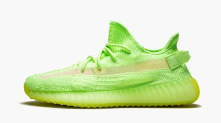 Yeezys Boost 350 V2 "Glow in the Dark"