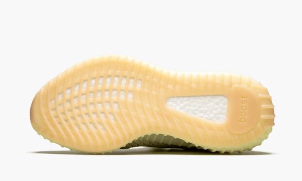 adidas-yeezy-yeezy-boost-350-v2-reflective-antlia_14248092_27514658_800 adidas-yeezy-yeezy-boost-350-v2-reflective-antlia_14248092_27514658_800