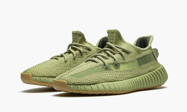 adidas-yeezy-yeezy-boost-350-v2-sulfur_15477806_29494490_1000 adidas-yeezy-yeezy-boost-350-v2-sulfur_15477806_29494490_1000