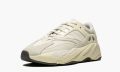adidas-yeezy-yeezy-boost-700-analog_14050240_27501024_800