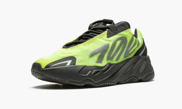 adidas-yeezy-yeezy-boost-700-mnvn-phosphor_15434041_27552139_800 adidas-yeezy-yeezy-boost-700-mnvn-phosphor_15434041_27552139_800