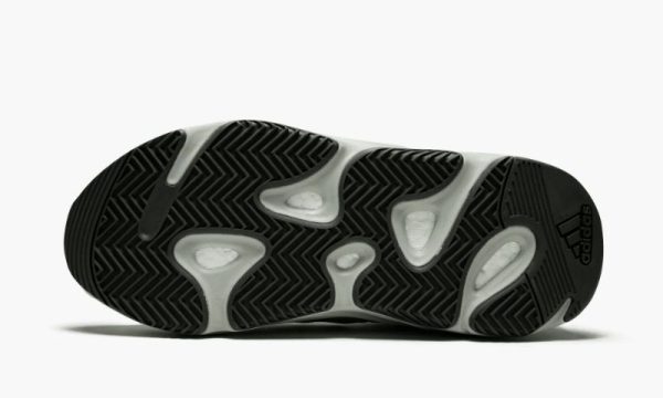 adidas-yeezy-yeezy-boost-700-salt_13860351_27497725_800 adidas-yeezy-yeezy-boost-700-salt_13860351_27497725_800