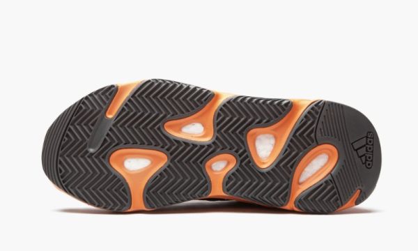 adidas-yeezy-yeezy-boost-700-sun_16346557_31334030_800 adidas-yeezy-yeezy-boost-700-sun_16346557_31334030_800