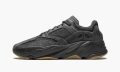 adidas-yeezy-yeezy-boost-700-utility-black_14244732_27514395_800