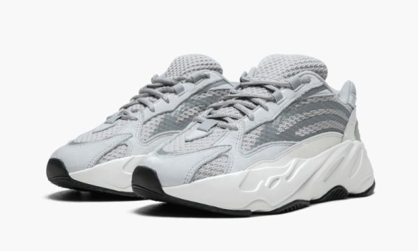 adidas-yeezy-yeezy-boost-700-v2-static_13678919_27493316_800 adidas-yeezy-yeezy-boost-700-v2-static_13678919_27493316_800