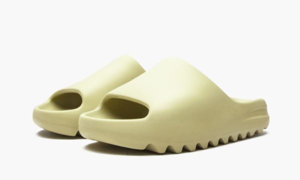 adidas-yeezy-yeezy-slide-resin-2021_16789174_33091482_800 adidas-yeezy-yeezy-slide-resin-2021_16789174_33091482_800