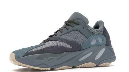 Yeezys Boost 700 "Teal Blue"