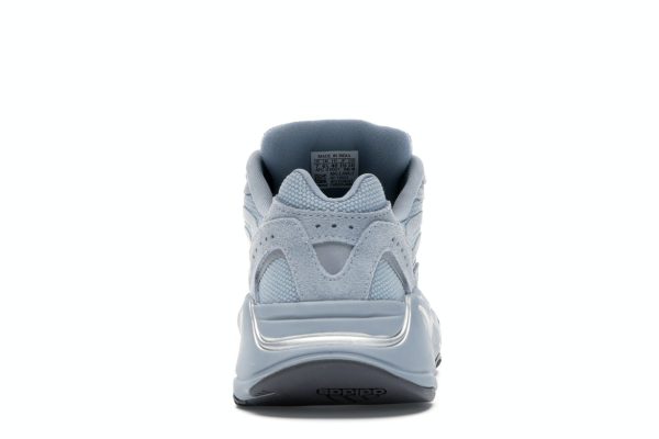 yeezys-boost-700-v2-hospital-blue-004 yeezys-boost-700-v2-hospital-blue-004