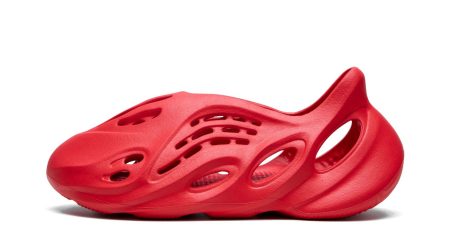Yeezys FOAM RUNNER "Vermillion"