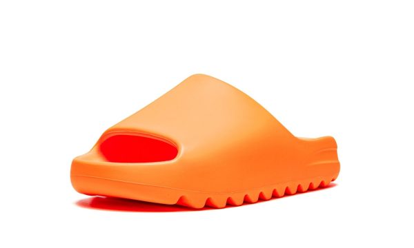 adidas-yeezy-yeezy-slides-enflame-orange_16986060_43039583_2048 adidas-yeezy-yeezy-slides-enflame-orange_16986060_43039583_2048